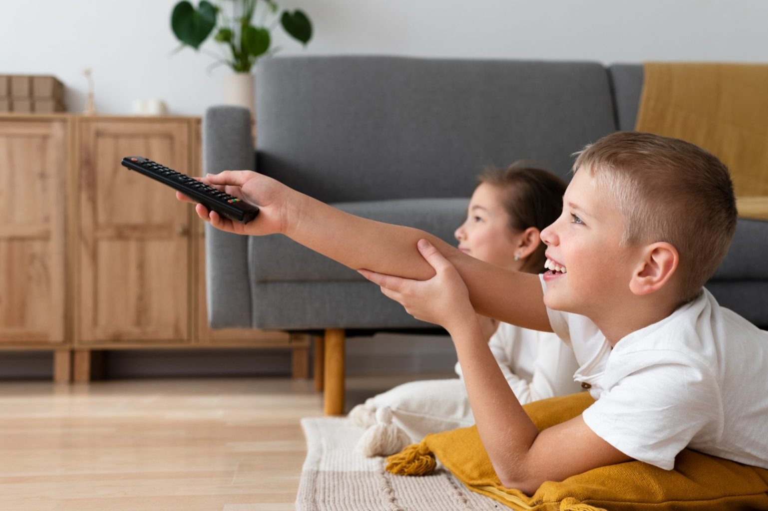 kids watching disney+